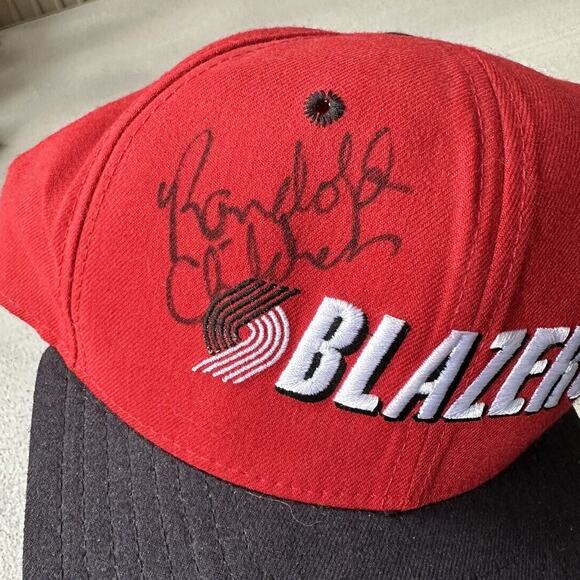 Vintage Portland Trail Blazers Hat Signed New Era SnapBack Made USA - Picture 2 of 7
